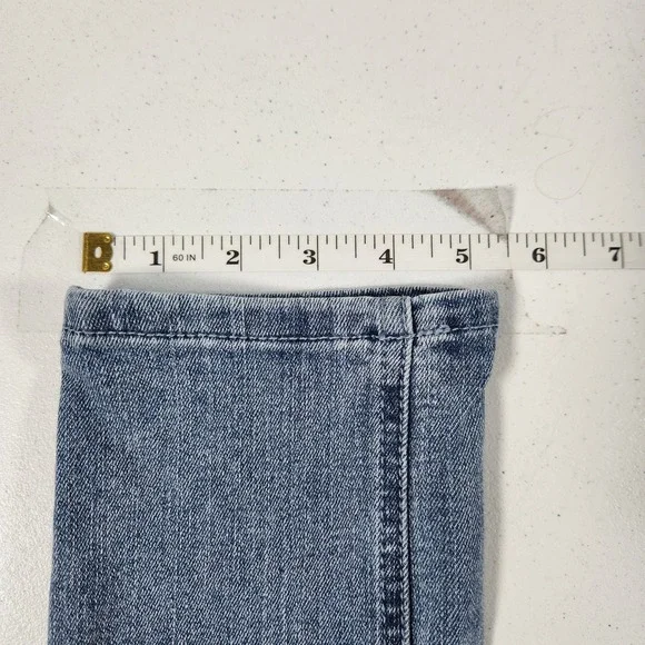 Democracy Ab Technology Slim straight Leg Jeans Blue Medium Wash Womens Size 2 - Picture 6 of 9